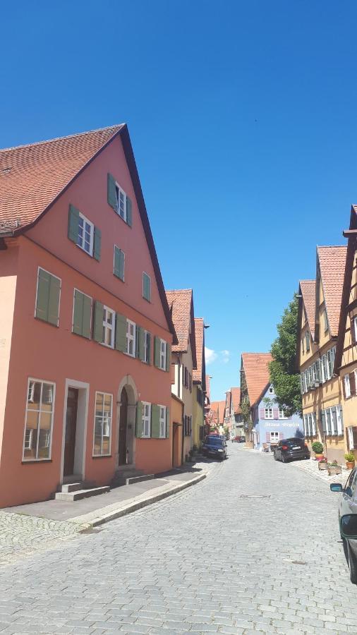 Gemuetliche Altstadtwohnung In Dinkelsbuhl Bagian luar foto